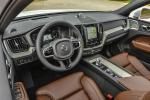 Volvo XC60 T8 Inscription 2017 года (NA)